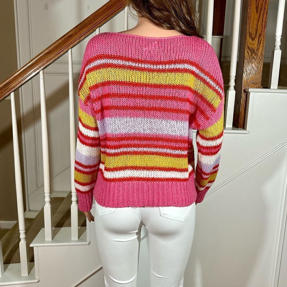 Pink striped soft light sweater - Picture 9 of 11